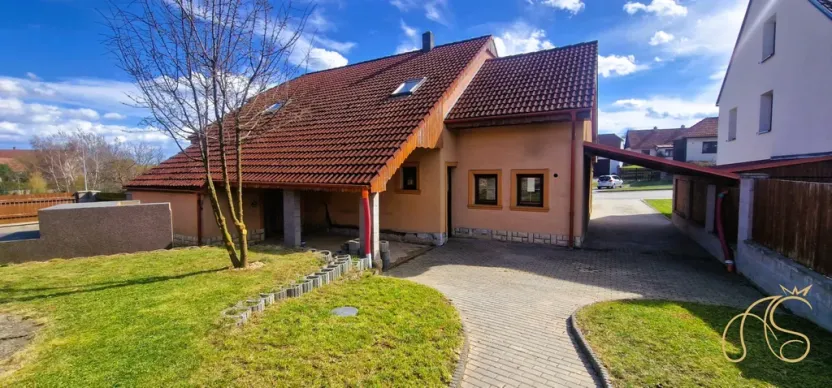 Prodej rodinného domu, Kouty, 220 m2