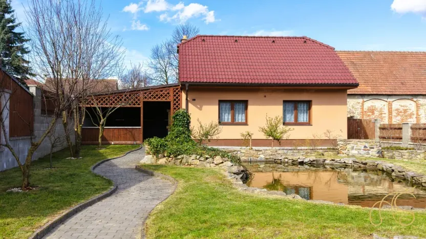 Prodej rodinného domu, Kouty, 220 m2