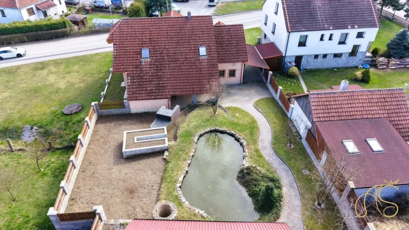 Prodej rodinného domu, Kouty, 220 m2