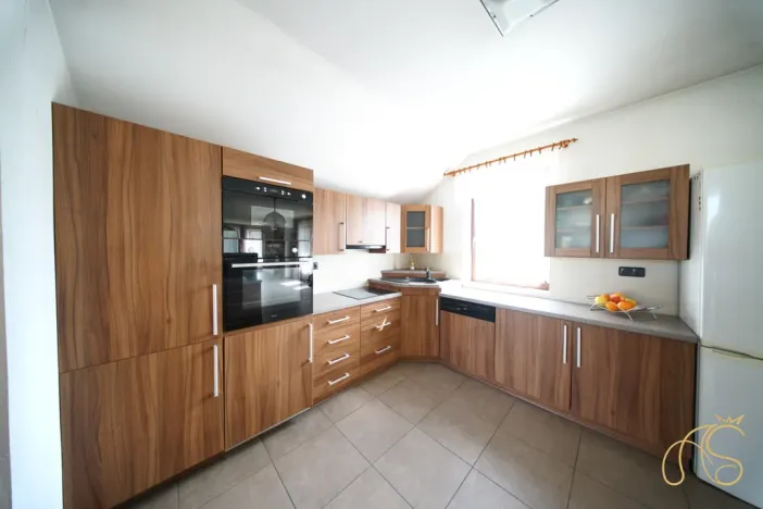 Prodej rodinného domu, Kouty, 220 m2