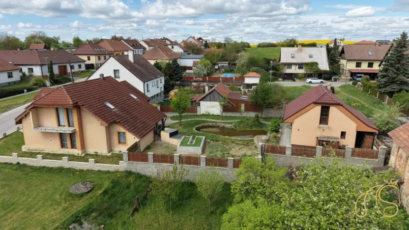 Prodej rodinného domu, Kouty, 220 m2