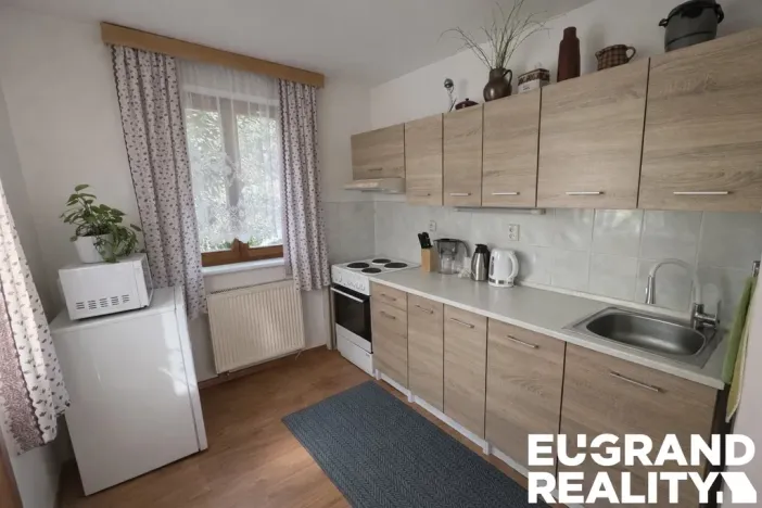 Prodej rodinného domu, Nový Bor - Janov, 219 m2