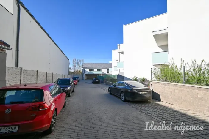 Pronájem bytu 1+kk, Brno, Faměrovo náměstí, 49 m2