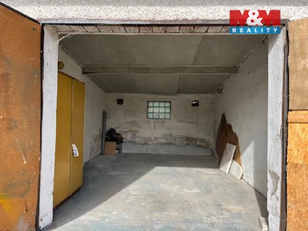 Prodej garáže, Vítkovice, 21 m2