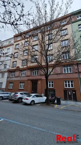 Pronájem bytu 2+kk, Brno - Veveří, Čápkova, 43 m2
