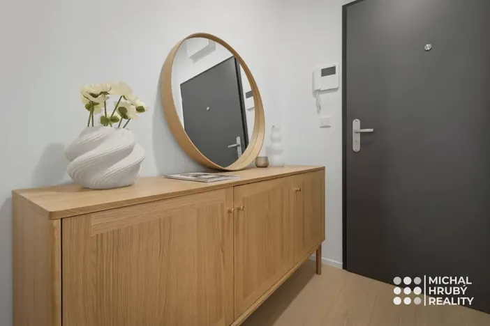 Prodej bytu 2+kk, Ostrava, Výstavní, 47 m2