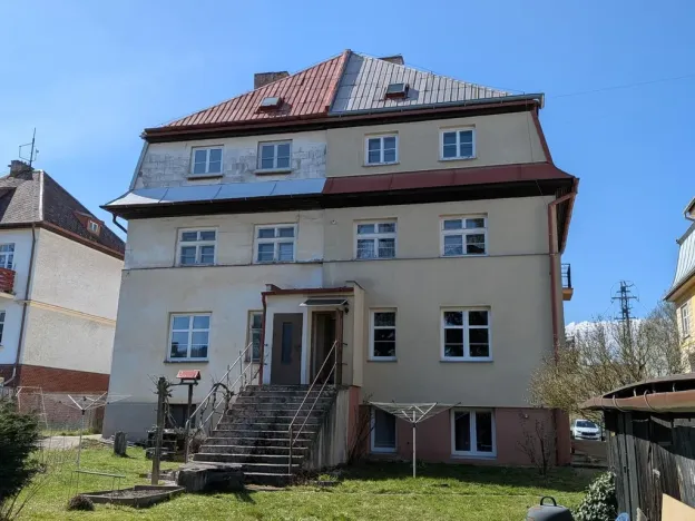 Pronájem bytu 2+kk, Karlovy Vary - Bohatice, U Trati, 34 m2