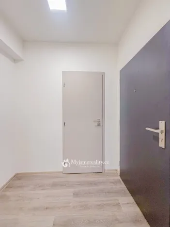 Pronájem bytu 2+kk, Znojmo, Vančurova, 52 m2