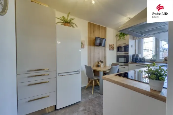 Prodej bytu 2+1, Plzeň, Chválenická, 69 m2