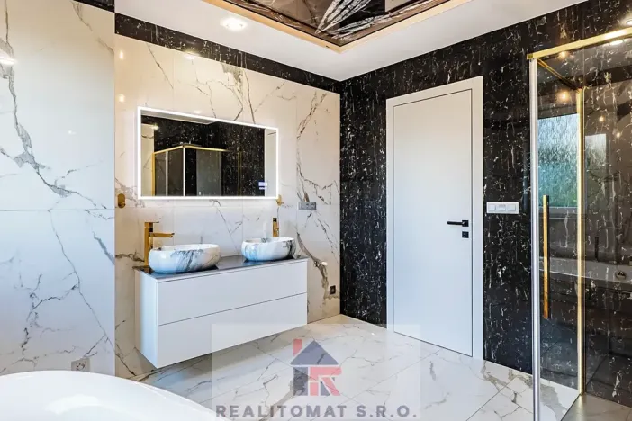 Pronájem rodinného domu, Praha - Komořany, Pod lesem, 127 m2