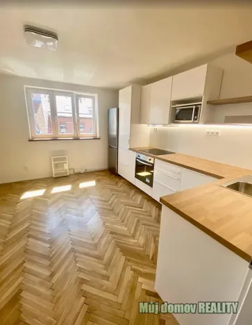 Pronájem bytu 2+kk, Praha - Ďáblice, Ďáblická, 50 m2