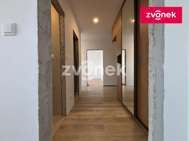 Pronájem bytu 2+1, Zlín - Malenovice, 56 m2
