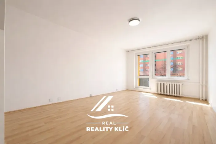 Pronájem bytu 1+kk, Ostrava, Na Obvodu, 27 m2