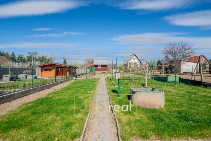 Prodej chaty, Dubňany, 16 m2