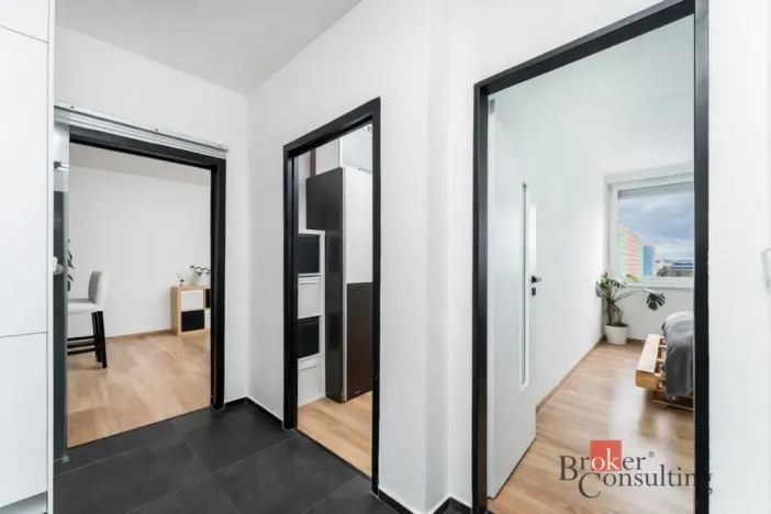 Pronájem bytu 3+kk, Praha - Troja, Pomořanská, 69 m2