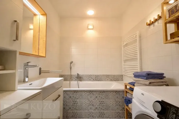 Prodej bytu 3+1, Moravany, Tichá, 88 m2