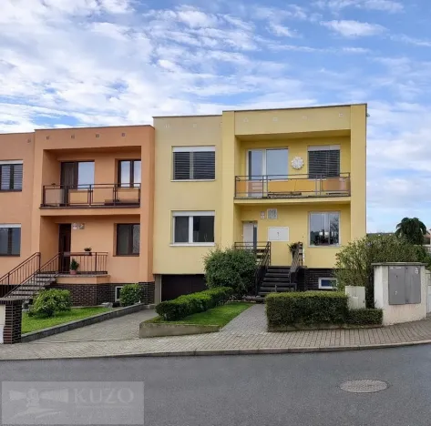 Prodej bytu 3+1, Moravany, Tichá, 88 m2