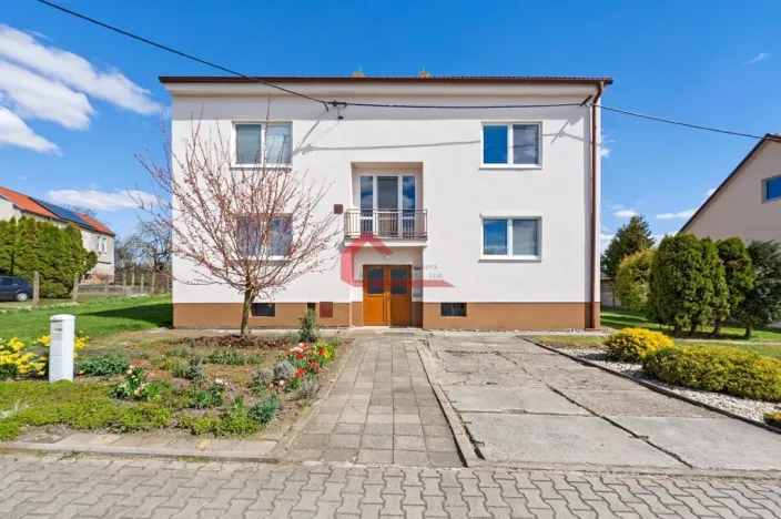 Prodej bytu 3+1, Čejč, 80 m2