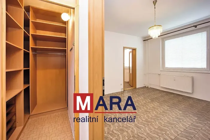 Pronájem bytu 2+1, Olomouc, Rožňavská, 43 m2