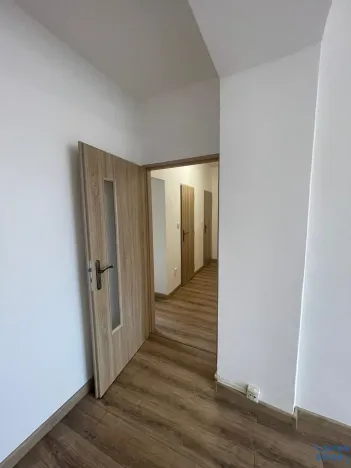 Pronájem bytu 2+1, Jirkov, Ervěnická, 52 m2
