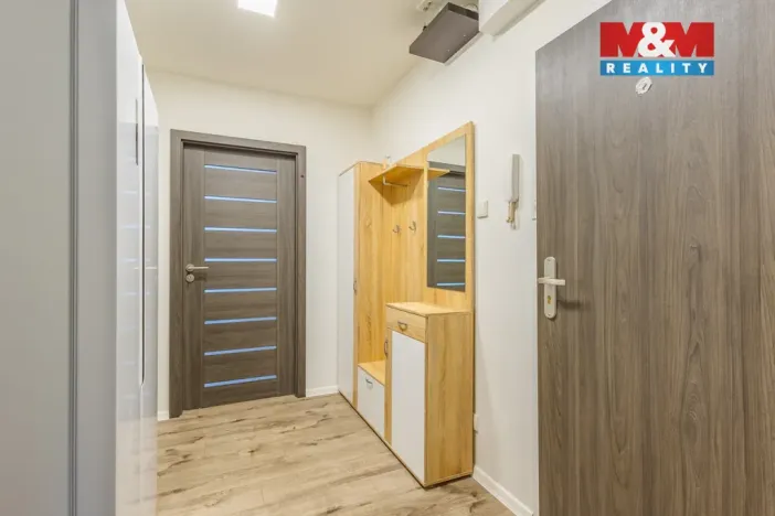 Pronájem bytu 2+kk, Cvikov - Cvikov II, Sídliště, 43 m2