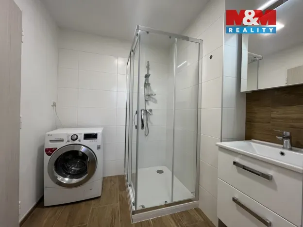 Pronájem bytu 2+1, Otrokovice, tř. Osvobození, 54 m2