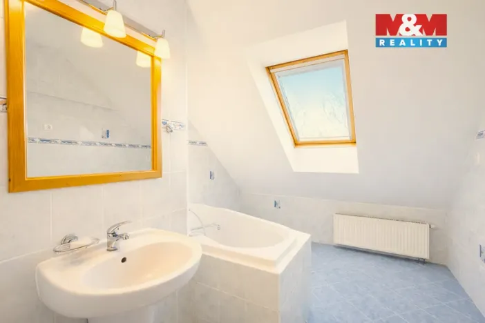 Prodej rodinného domu, Chrast - Podlažice, Tyršova, 280 m2