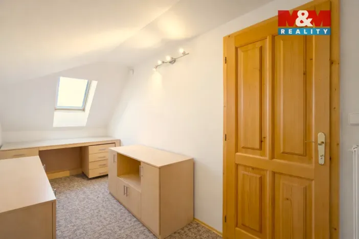 Prodej rodinného domu, Chrast - Podlažice, Tyršova, 280 m2