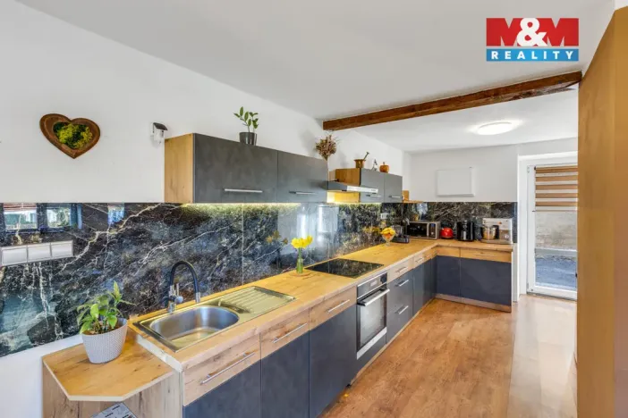 Prodej rodinného domu, Broumy, Průběžná, 180 m2