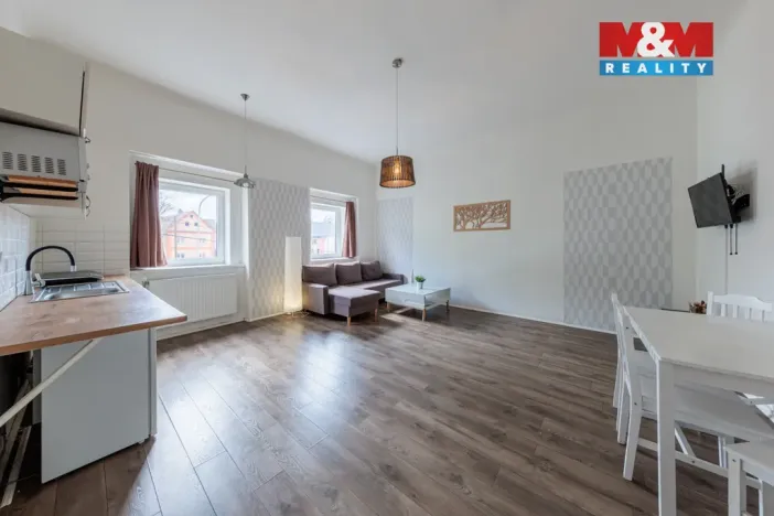 Prodej rodinného domu, Hroznětín, Mlýnská, 327 m2