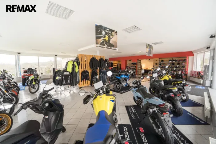 Prodej obchodního prostoru, Drásov, 300 m2