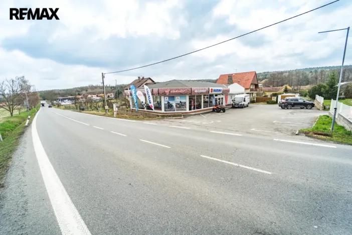 Prodej obchodního prostoru, Drásov, 300 m2