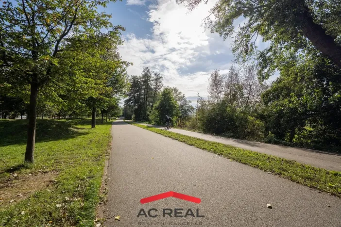 Prodej bytu 2+kk, Brno, Košuličova, 49 m2