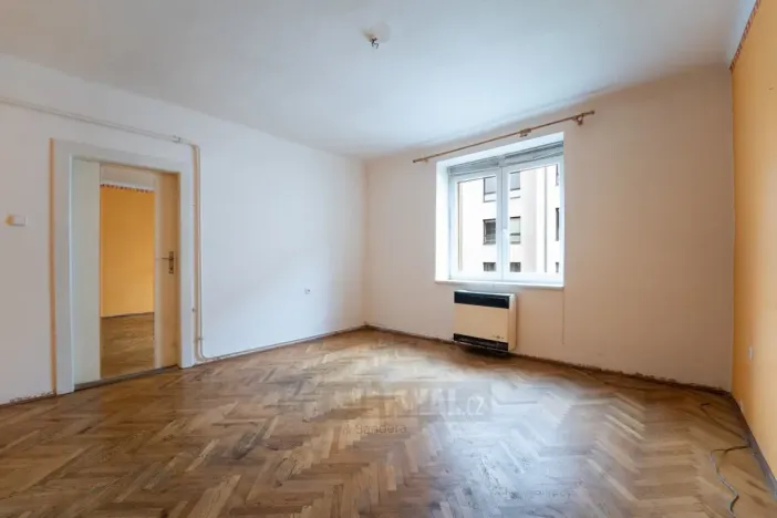 Pronájem bytu 2+1, České Budějovice - České Budějovice 6, Čechova, 61 m2