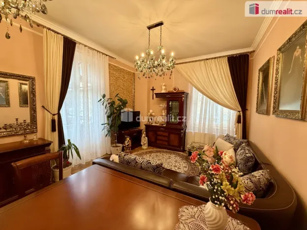 Prodej bytu 3+kk, Mariánské Lázně, Hlavní třída, 86 m2