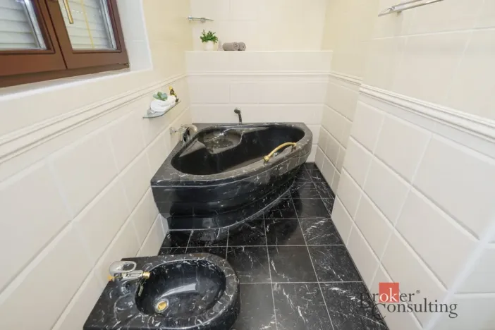 Prodej vily, Praha - Modřany, Pancířova, 287 m2