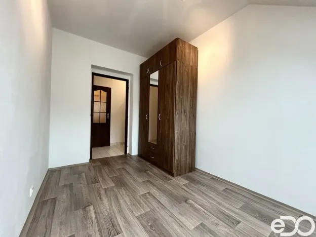 Pronájem bytu 2+kk, Lázně Bělohrad, Třetí strana, 35 m2