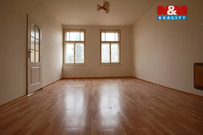 Pronájem bytu 2+1, Dvůr Králové nad Labem, Riegrova, 55 m2