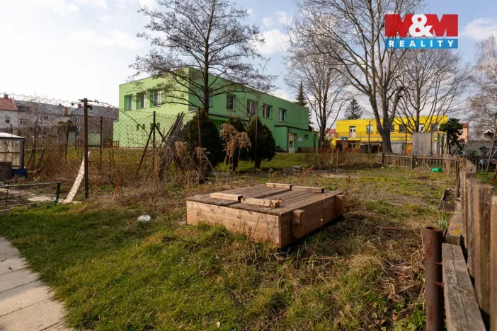 Prodej atypického bytu, Krnov - Pod Bezručovým vrchem, Bezručova, 73 m2