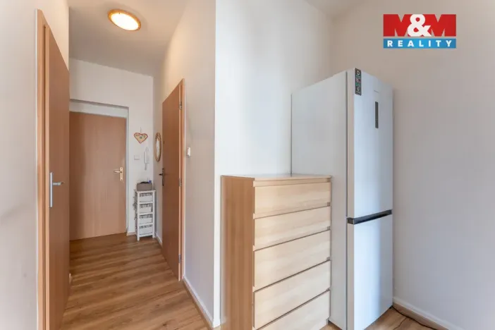 Prodej bytu 2+kk, Milovice - Mladá, Slepá, 37 m2