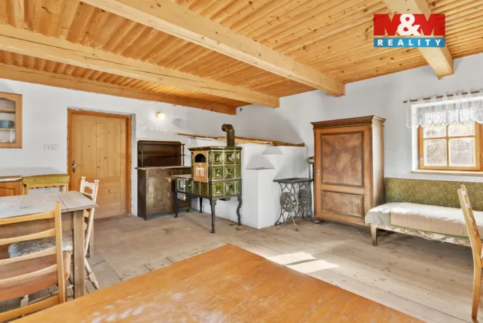 Prodej rodinného domu, Lomnice nad Popelkou - Černá, 100 m2