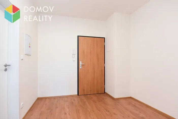 Pronájem bytu 1+kk, Beroun, Nepilova, 49 m2