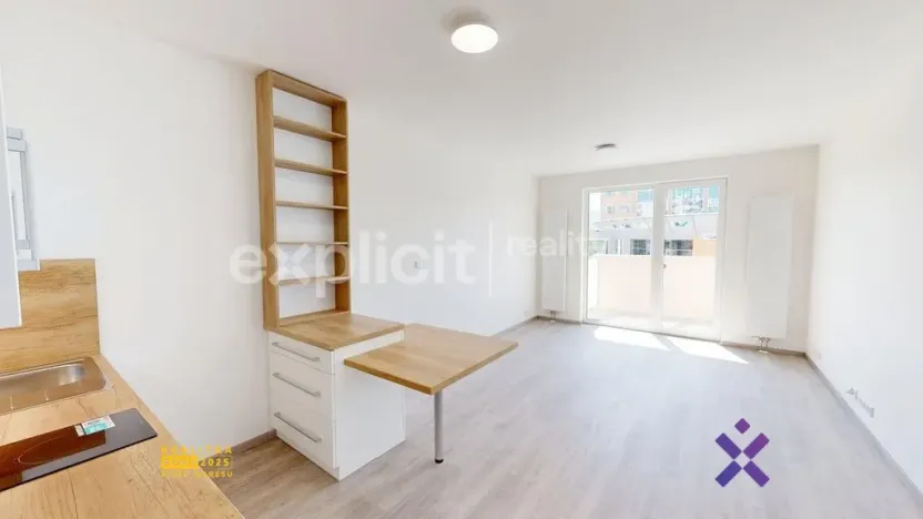 Pronájem bytu 1+kk, Zlín, Nad Stráněmi, 34 m2