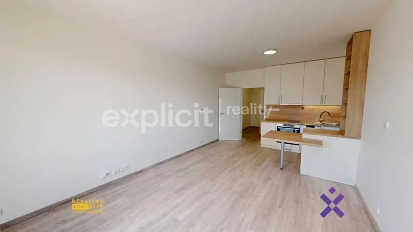 Pronájem bytu 1+kk, Zlín, Nad Stráněmi, 34 m2