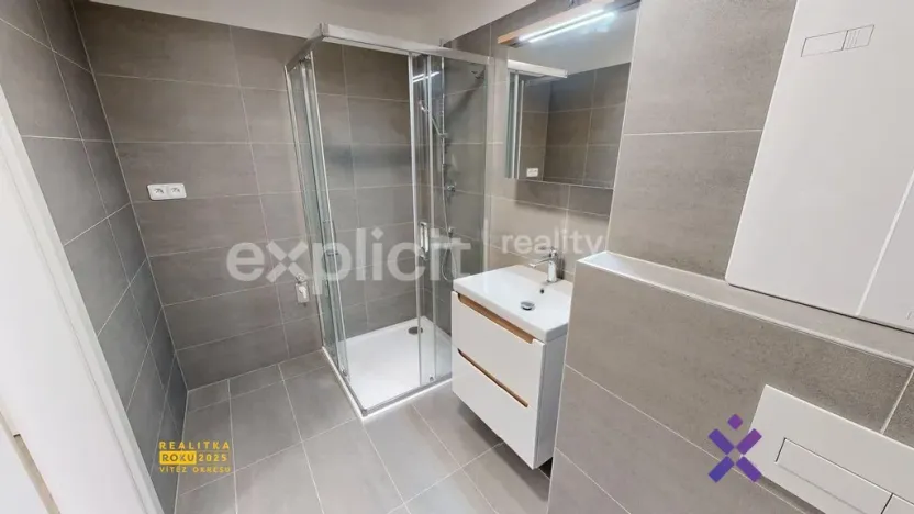 Pronájem bytu 1+kk, Zlín, Nad Stráněmi, 34 m2