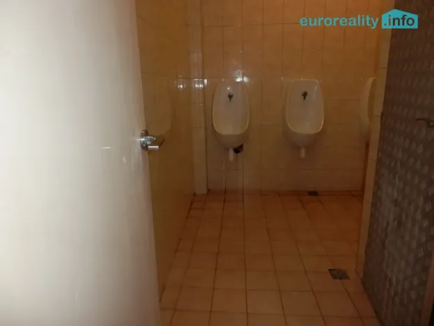 Pronájem restaurace, Praha - Letňany, Malkovského, 206 m2