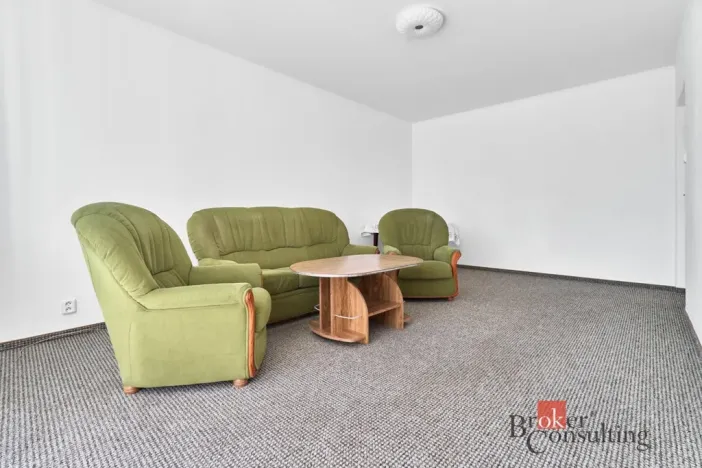 Prodej bytu 3+1, Nová Role, 1. máje, 70 m2