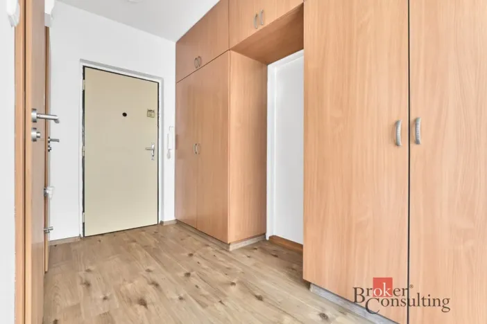 Prodej bytu 3+1, Nová Role, 1. máje, 70 m2