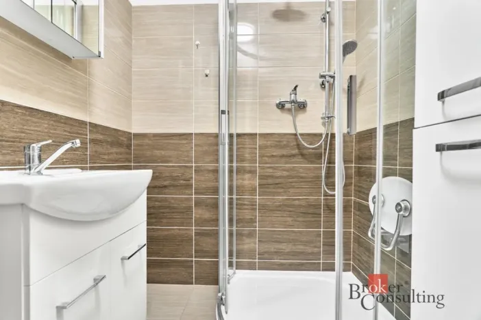 Prodej bytu 3+1, Nová Role, 1. máje, 70 m2