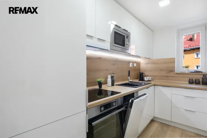 Prodej bytu 3+kk, Meziboří, U stadionu, 70 m2